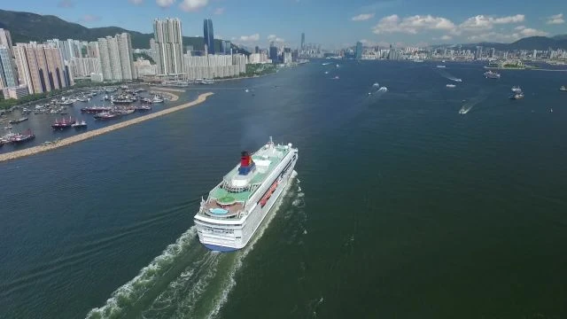 cruise_ship (1080p)